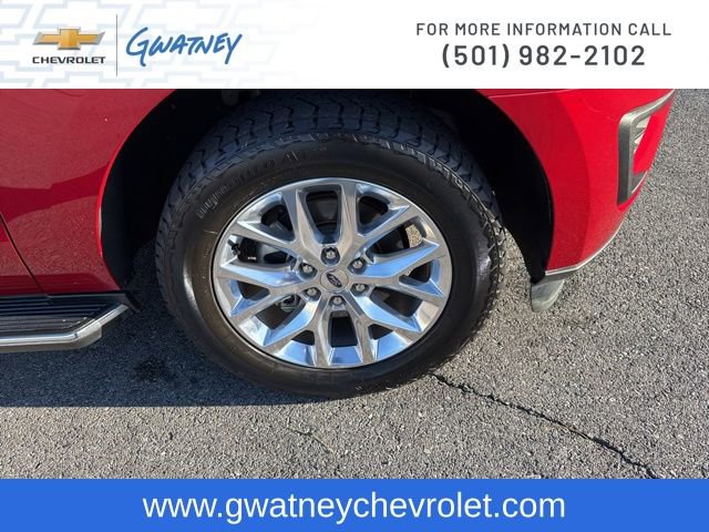 Used 2020 Ford Expedition XLT w/ Equipment Group 202A image 12