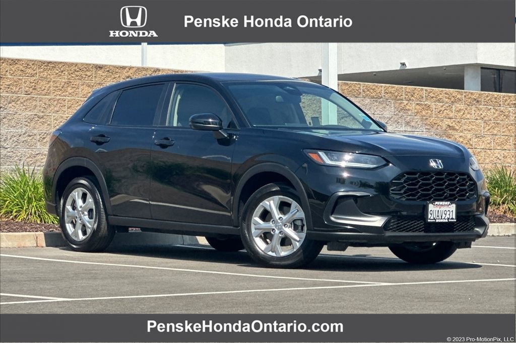 Certified 2025 Honda HR-V LX image 1