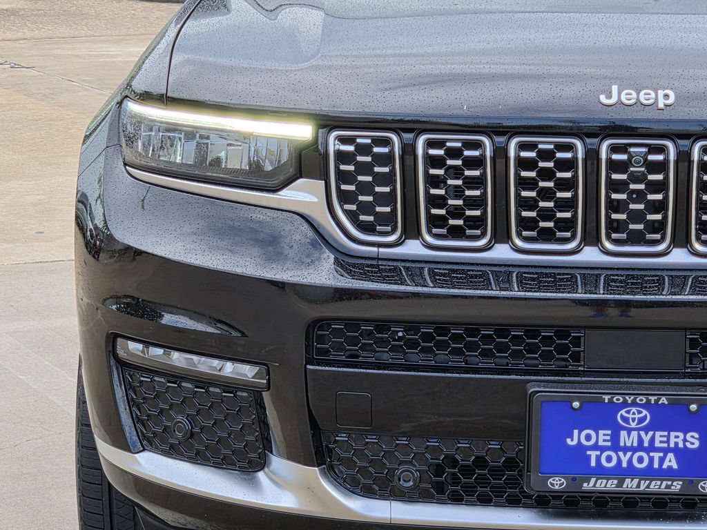 Used 2024 Jeep Grand Cherokee L Summit AWD/4WD image 5
