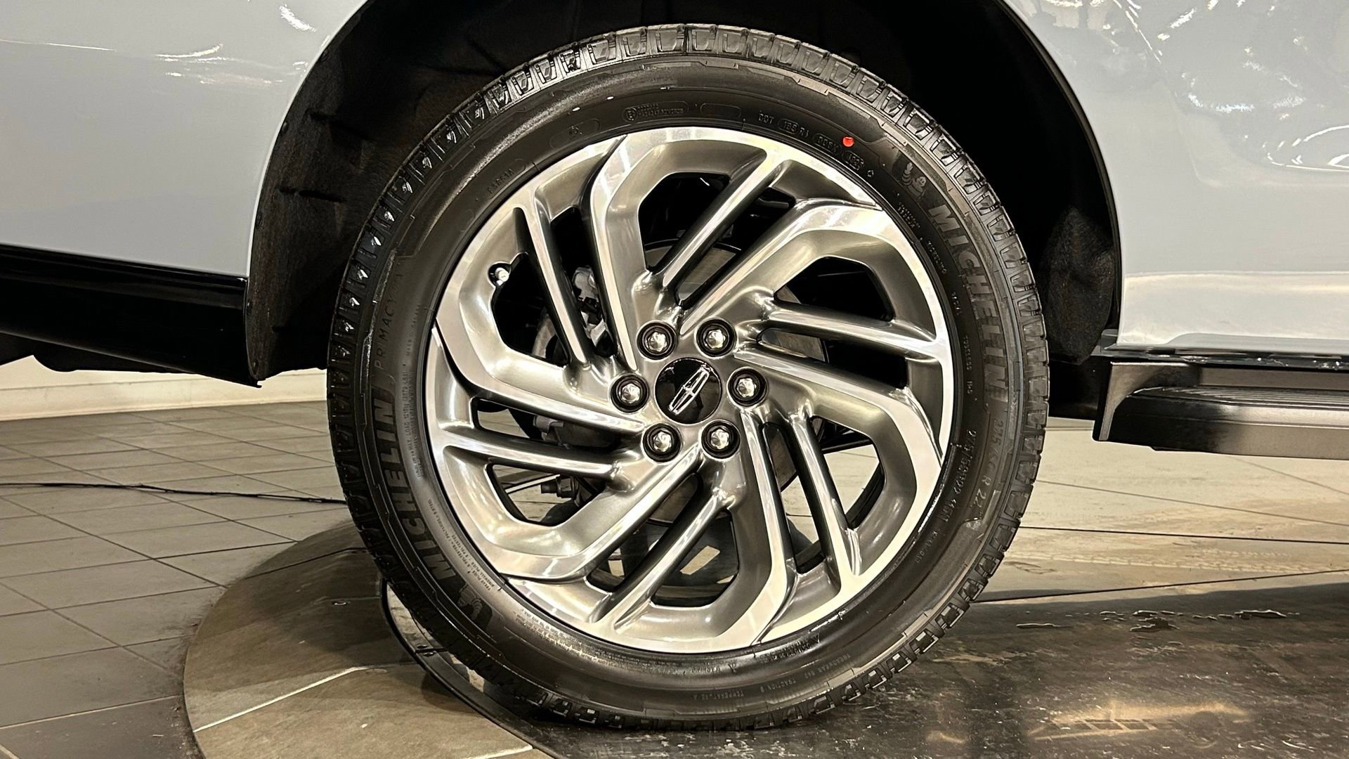 New 2026 Lincoln Navigator Premiere AWD/4WD image 23