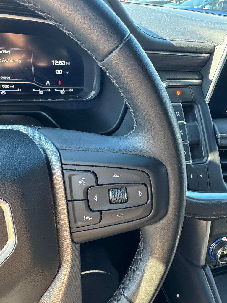 Used 2024 GMC Yukon SLT image 18