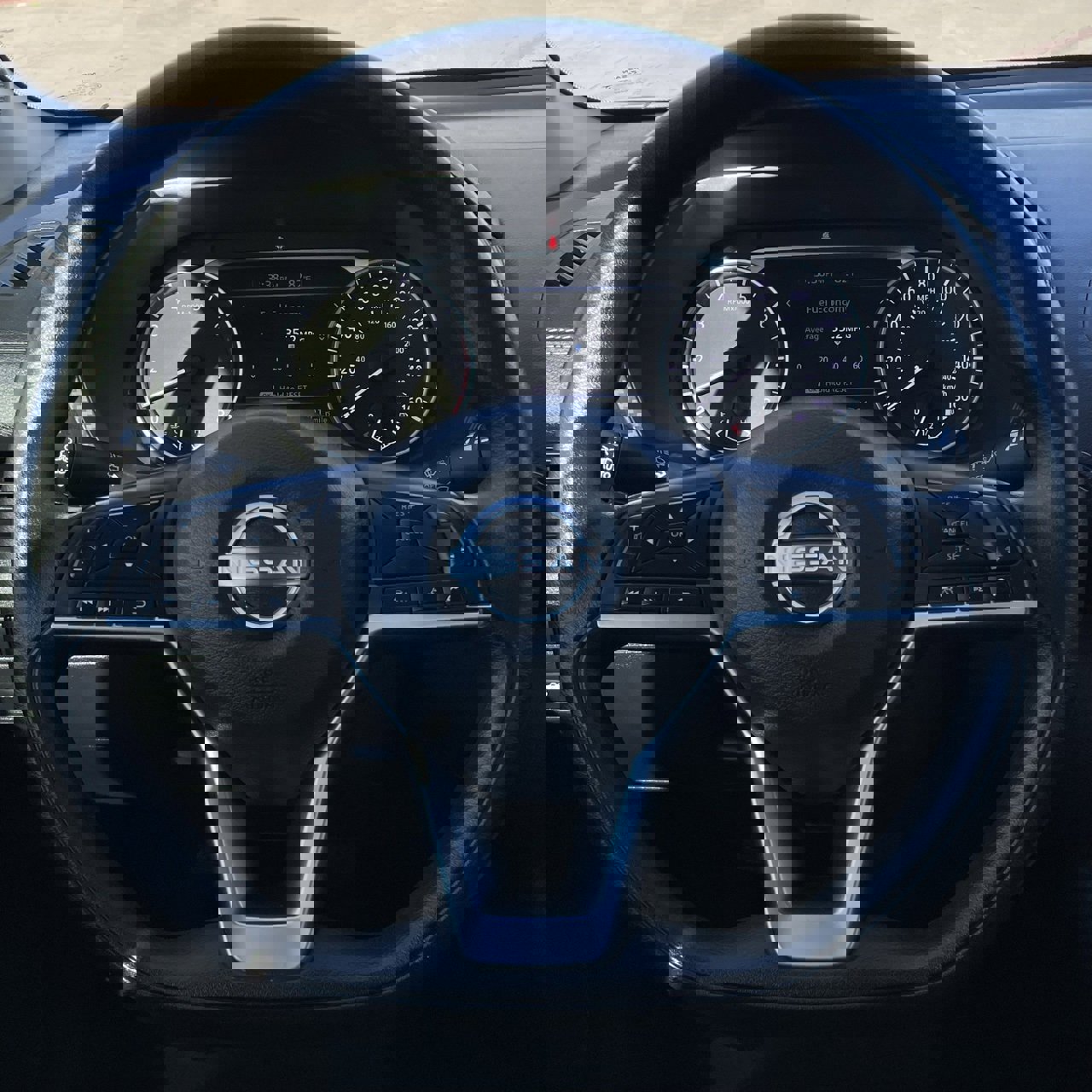 Used 2024 Nissan Sentra SV image 12