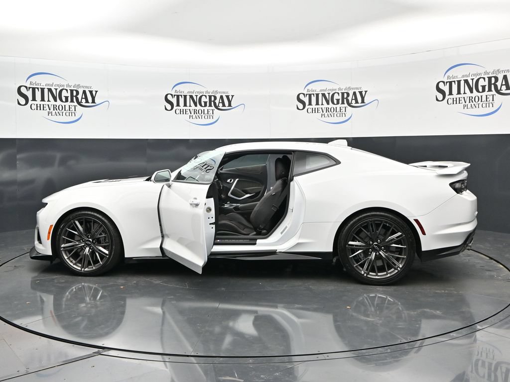 Used 2023 Chevrolet Camaro ZL1 RWD image 37