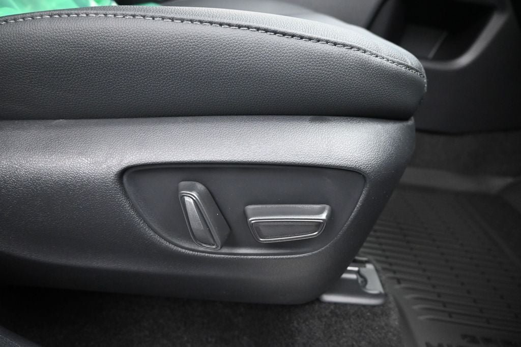 New 2026 Toyota Grand Highlander AWD Hybrid image 12