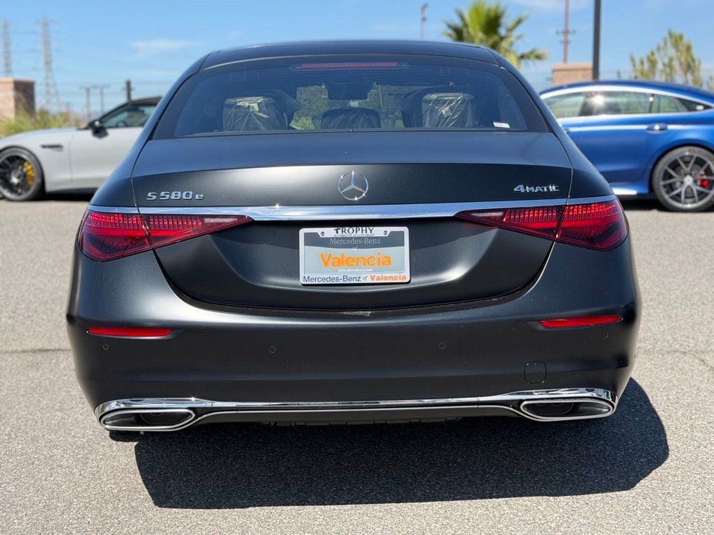 New 2026 Mercedes-Benz S 580e 4MATIC Sedan image 9