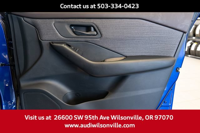 Used 2023 Nissan Rogue S AWD/4WD image 26