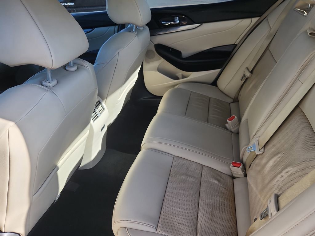 Used 2021 Nissan Maxima 3.5 SV w/ Floor Mat Group image 10