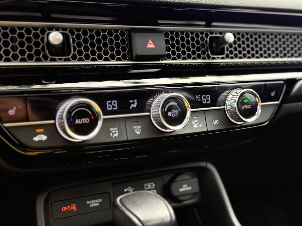 Used 2023 Honda Civic Sport Touring image 29
