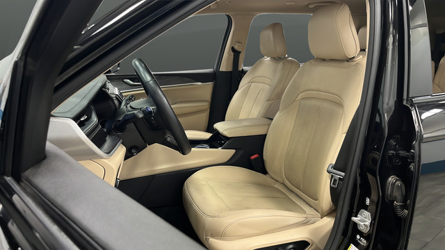 Used 2022 Jeep Grand Cherokee L Limited w/ Luxury Tech Group II AWD/4WD image 9
