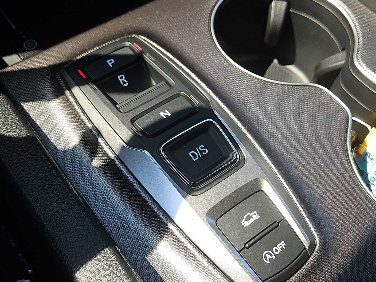 Used 2025 Honda Ridgeline Sport image 23