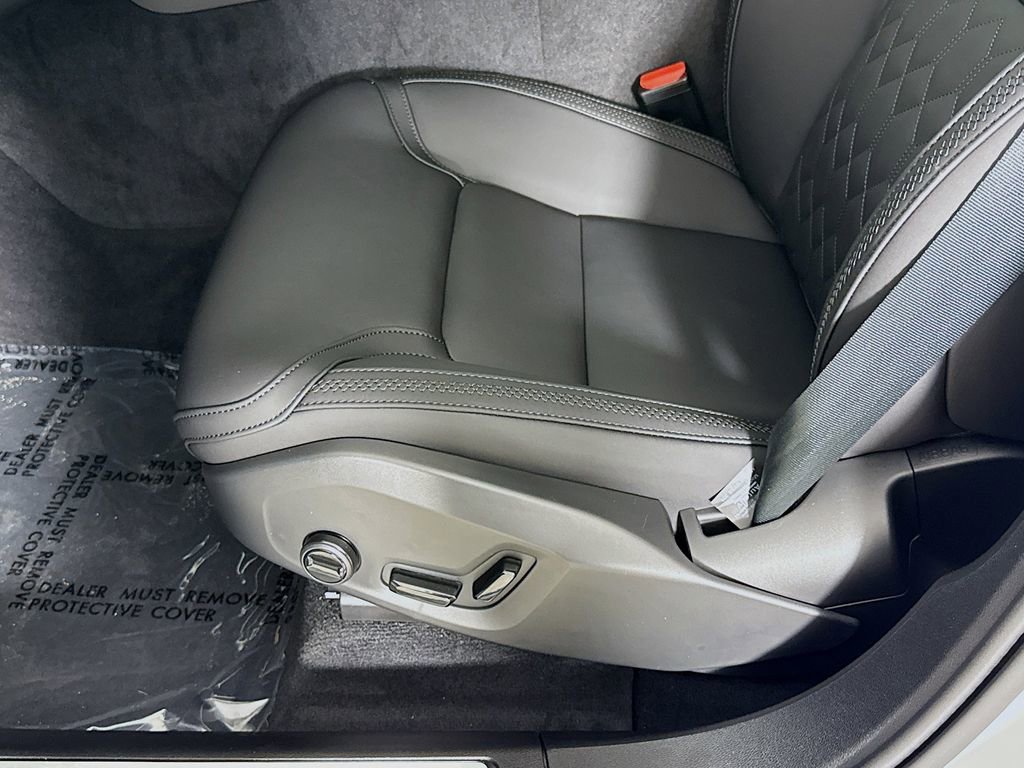 New 2026 Volvo XC60 B5 Core image 19