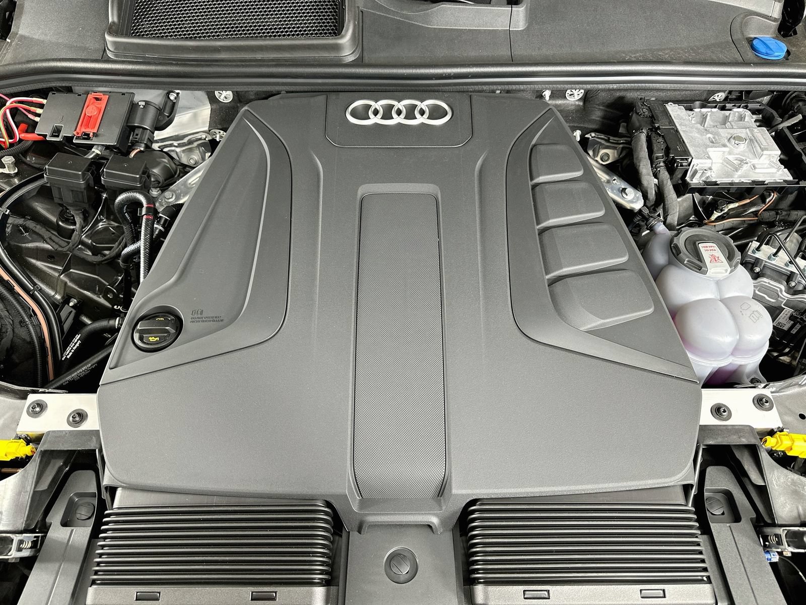 New 2026 Audi Q7 2.0T Premium Plus AWD/4WD image 13