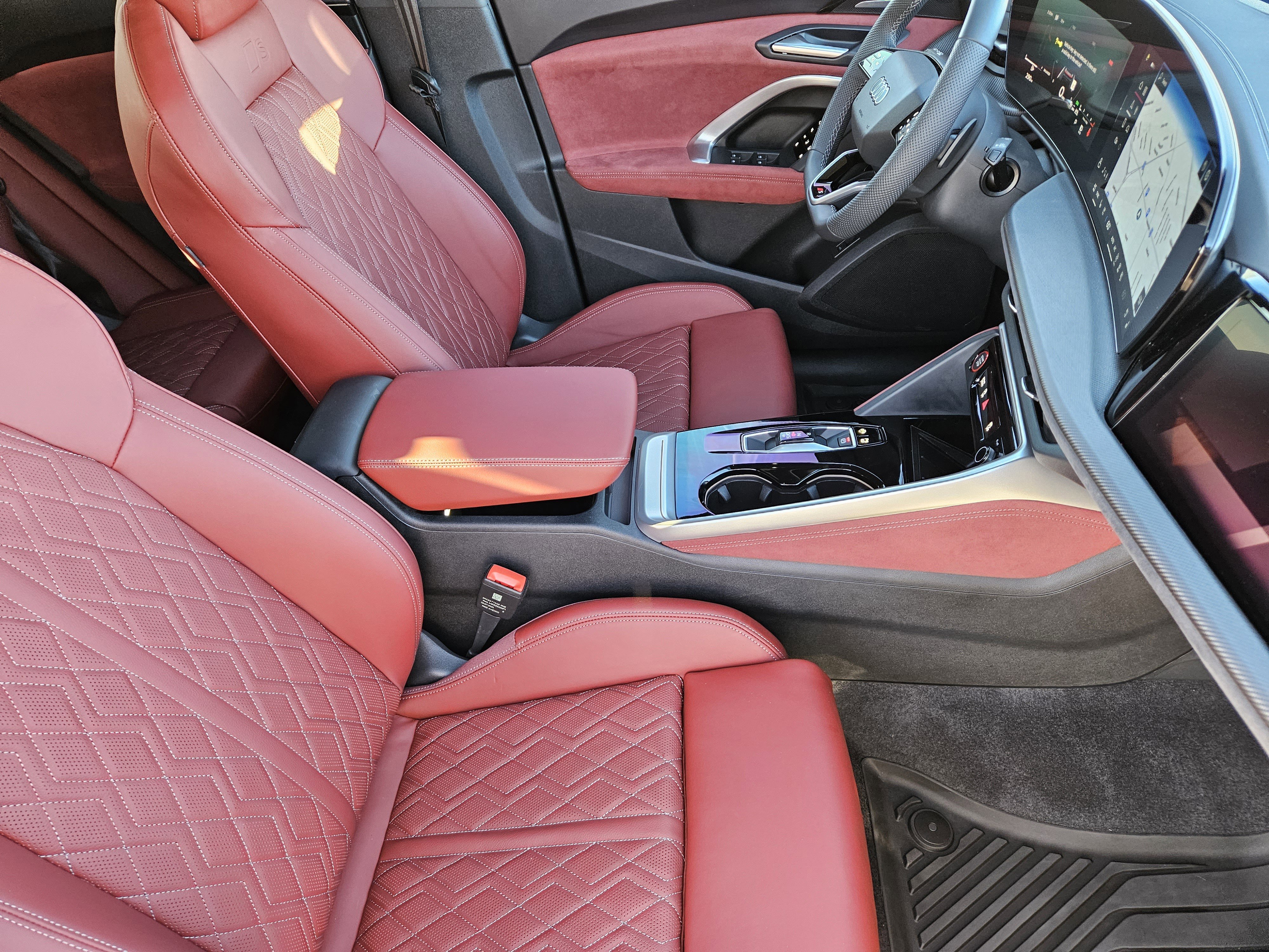 Used 2025 Audi SQ5 Prestige image 15