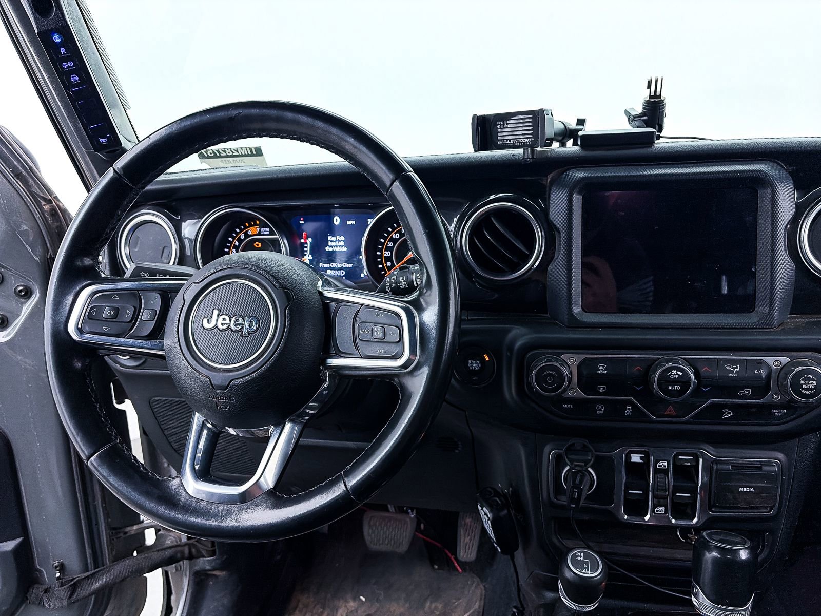 Used 2020 Jeep Wrangler Unlimited Sahara image 3