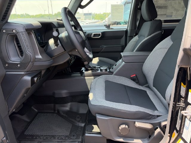 New 2026 Ford Bronco Big Bend AWD/4WD image 13