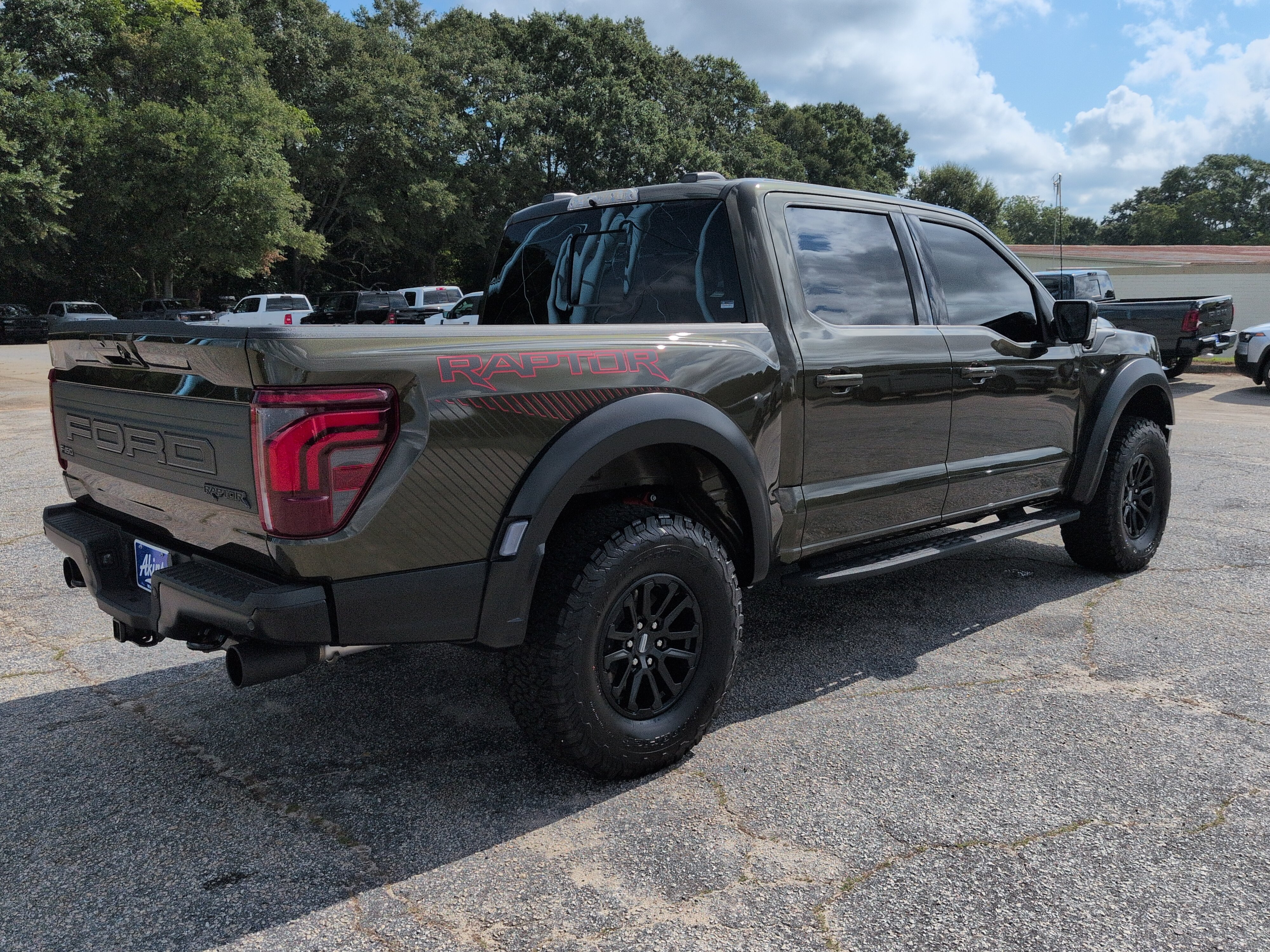 Used 2025 Ford F150 Raptor AWD/4WD image 3