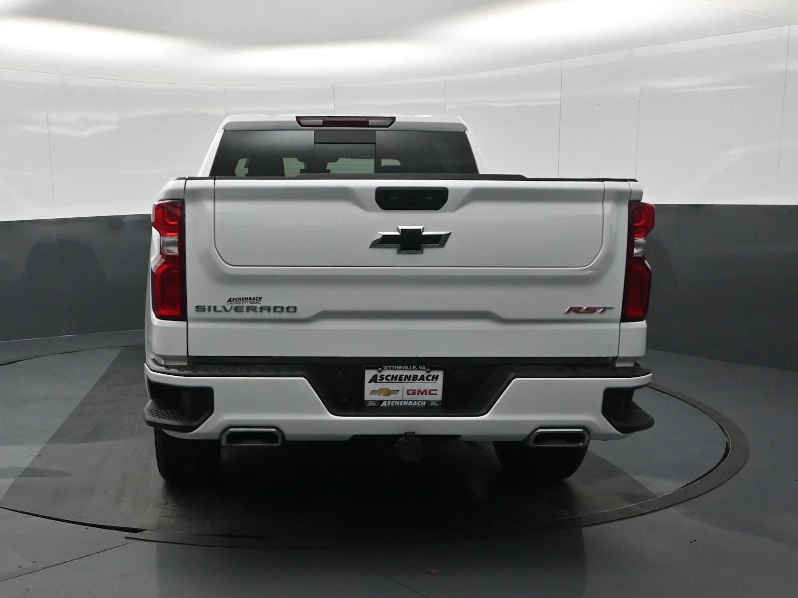 Used 2025 Chevrolet Silverado 1500 RST image 8