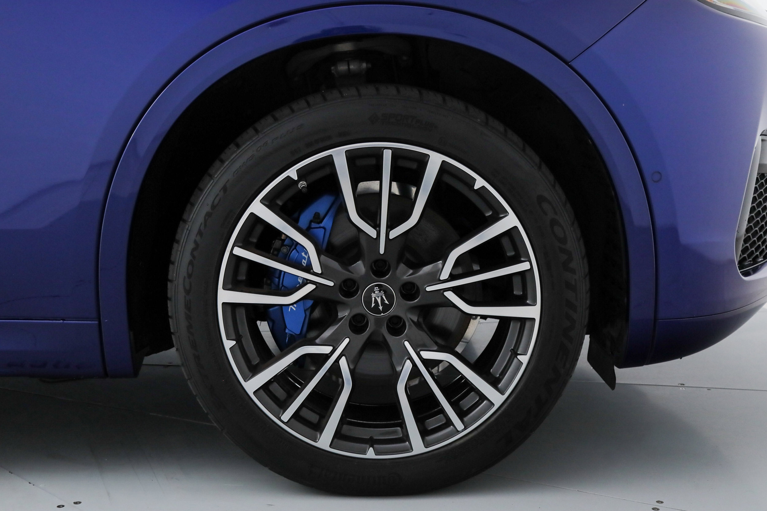 Certified 2023 Maserati Grecale Modena AWD/4WD image 20