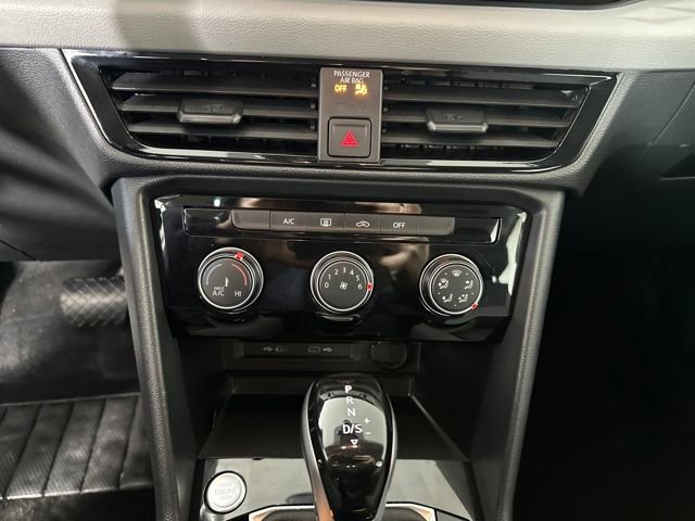 Used 2024 Volkswagen Taos S image 23