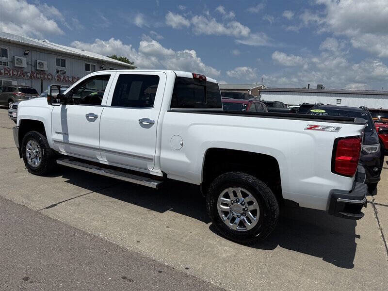 Used 2017 Chevrolet Silverado 3500 LTZ w/ Duramax Plus Package image 4