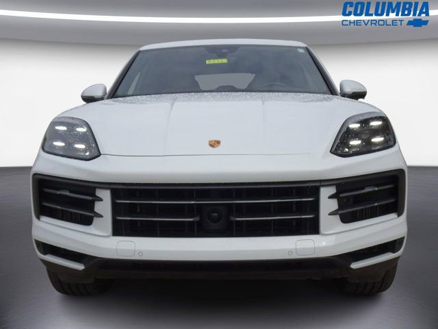 Used 2024 Porsche Cayenne S AWD/4WD image 7