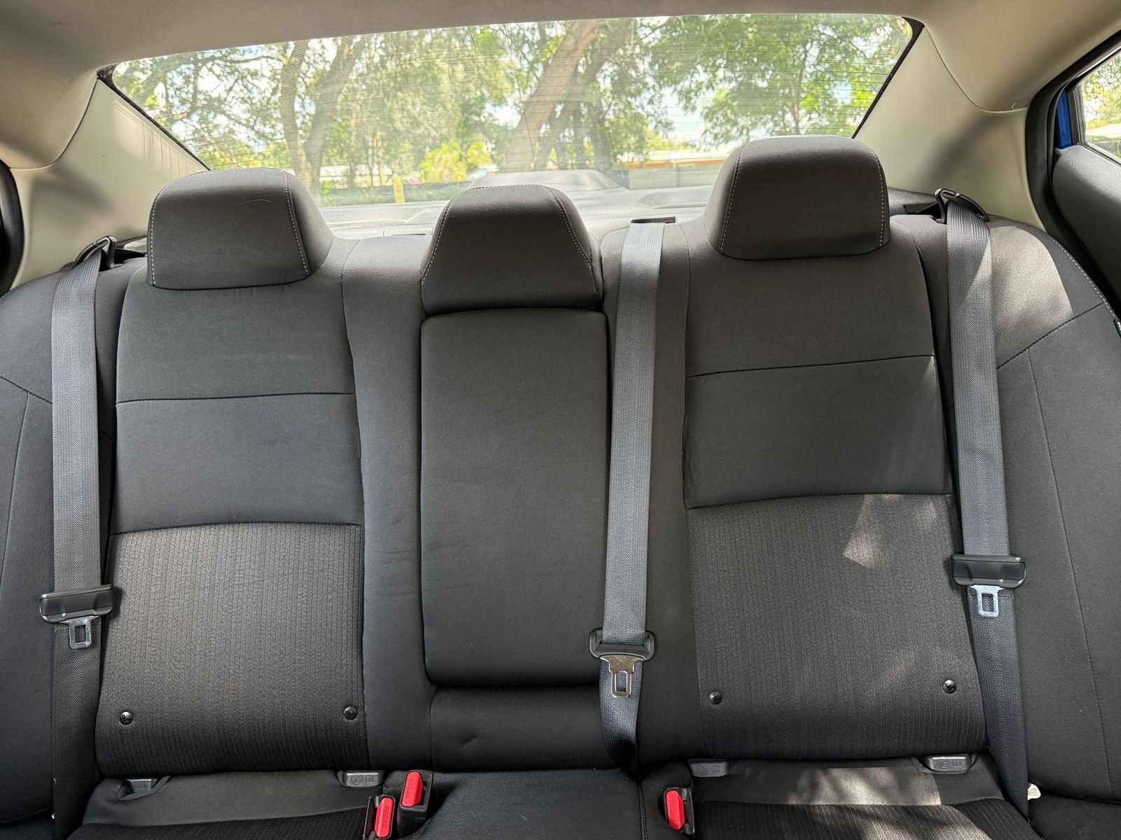 Used 2025 Nissan Altima 2.5 SV FWD image 30