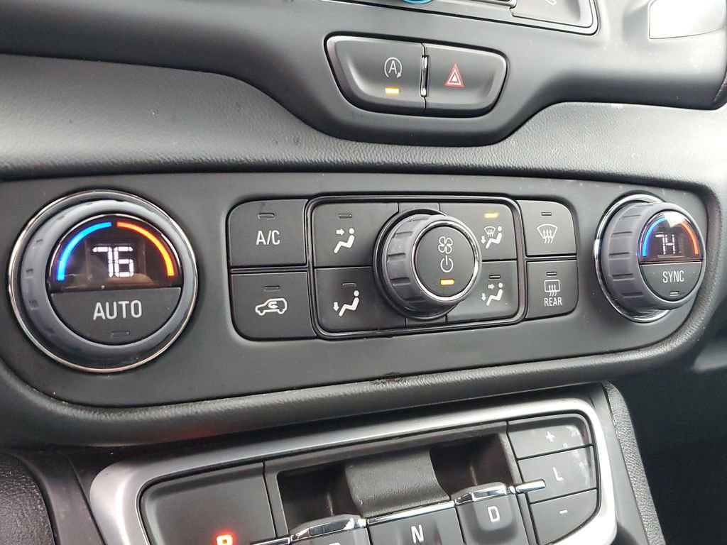 Used 2022 GMC Terrain SLE w/ Driver Convenience Package image 23