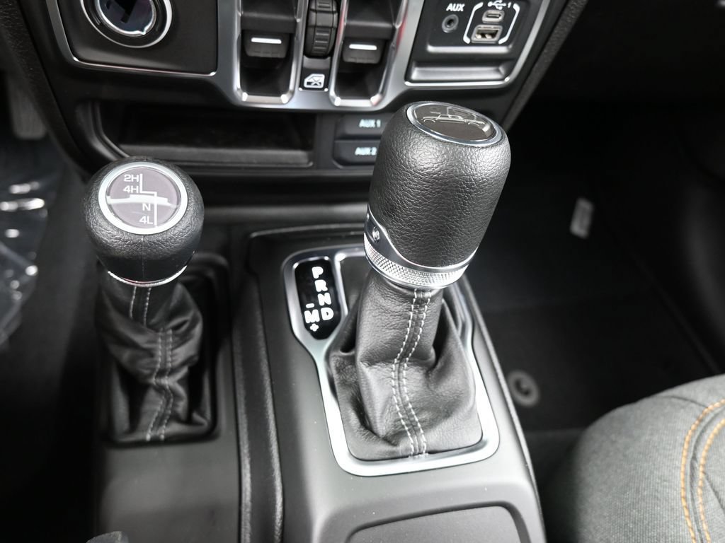 New 2026 Jeep Gladiator Sport AWD/4WD image 19