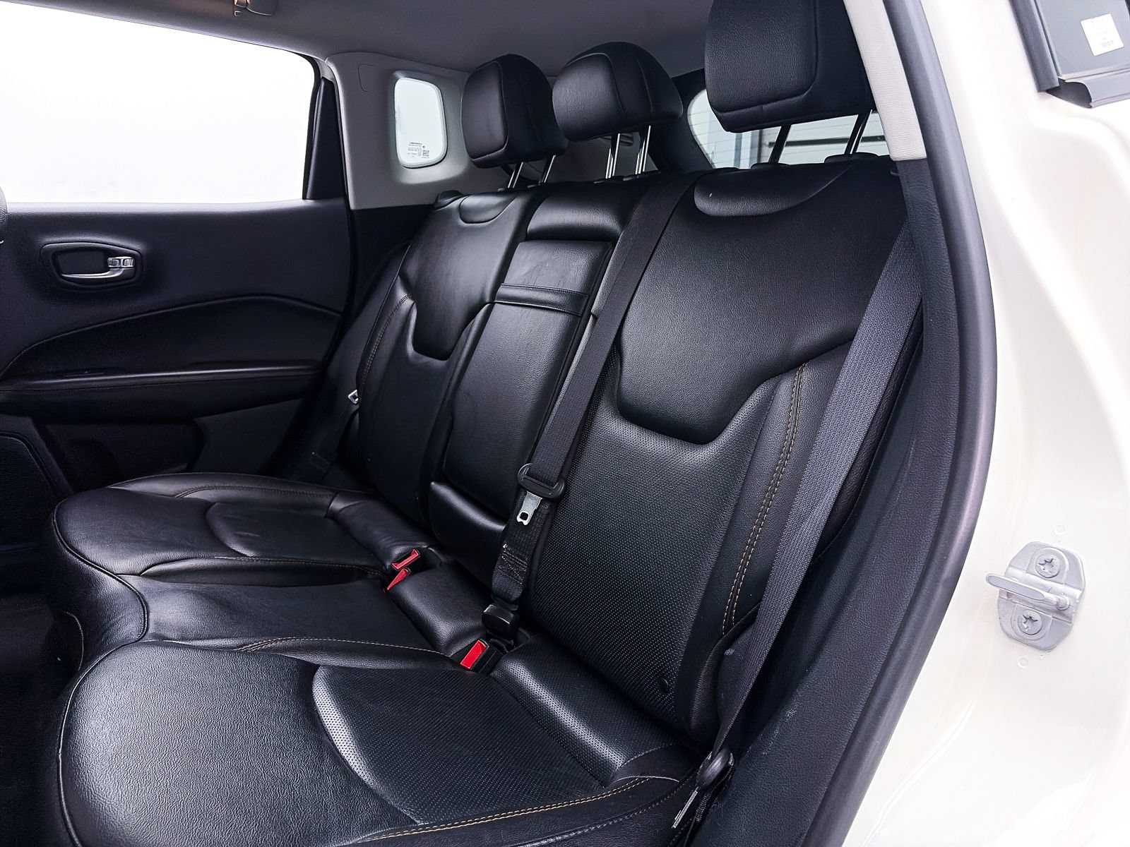 Used 2019 Jeep Compass Limited FWD image 29