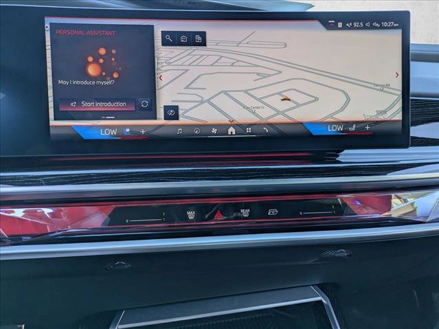 Used 2024 BMW 740i image 13