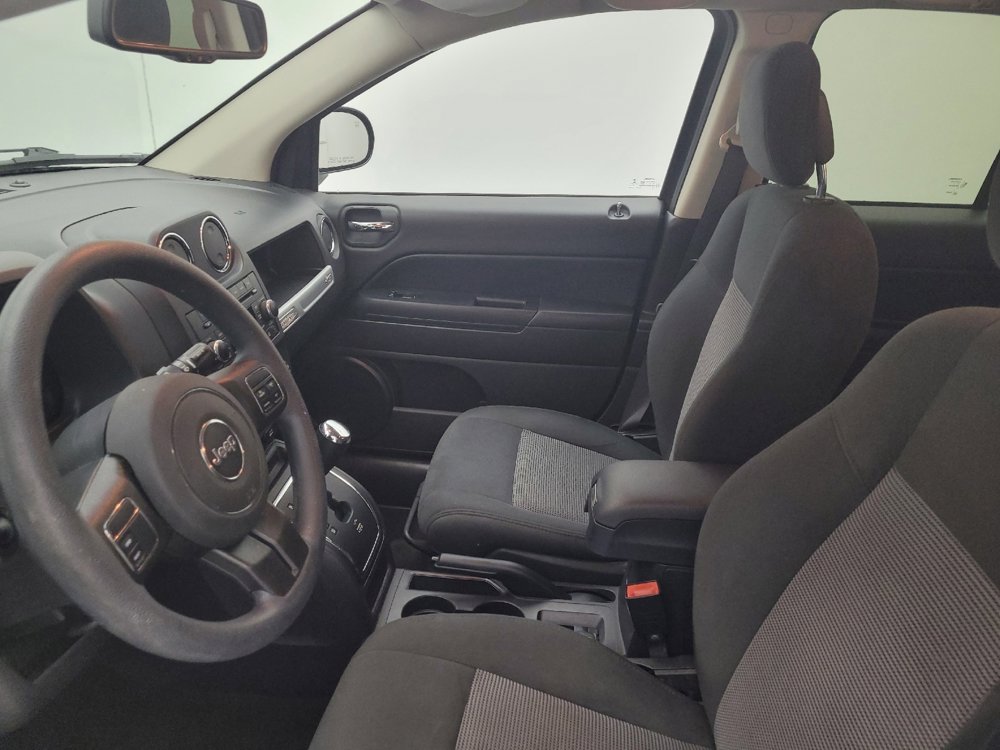 Used 2016 Jeep Compass Sport w/ Power Value Group image 17