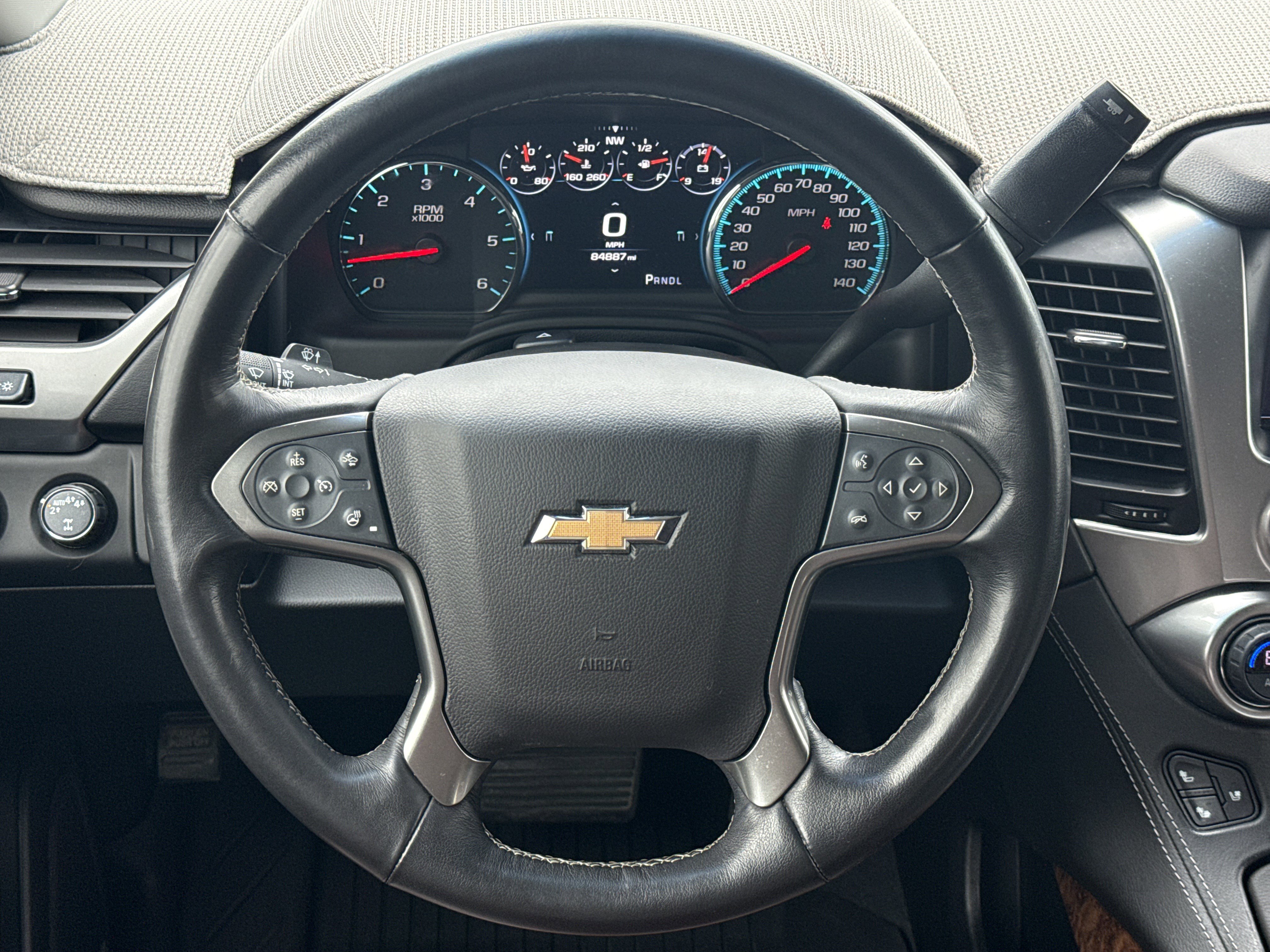 Used 2020 Chevrolet Tahoe Premier w/ Premier Plus Edition AWD/4WD image 18
