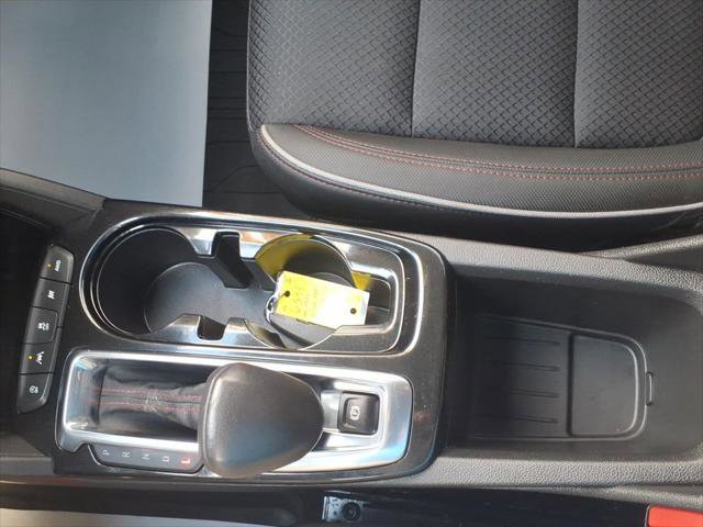 Used 2021 Chevrolet TrailBlazer RS w/ Sun and Liftgate Package AWD/4WD image 27