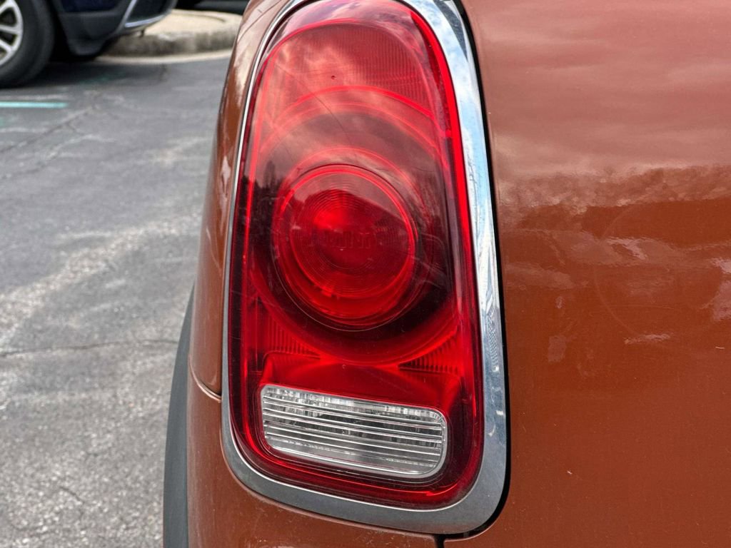 Used 2019 MINI Cooper Countryman S w/ Premium Package image 12