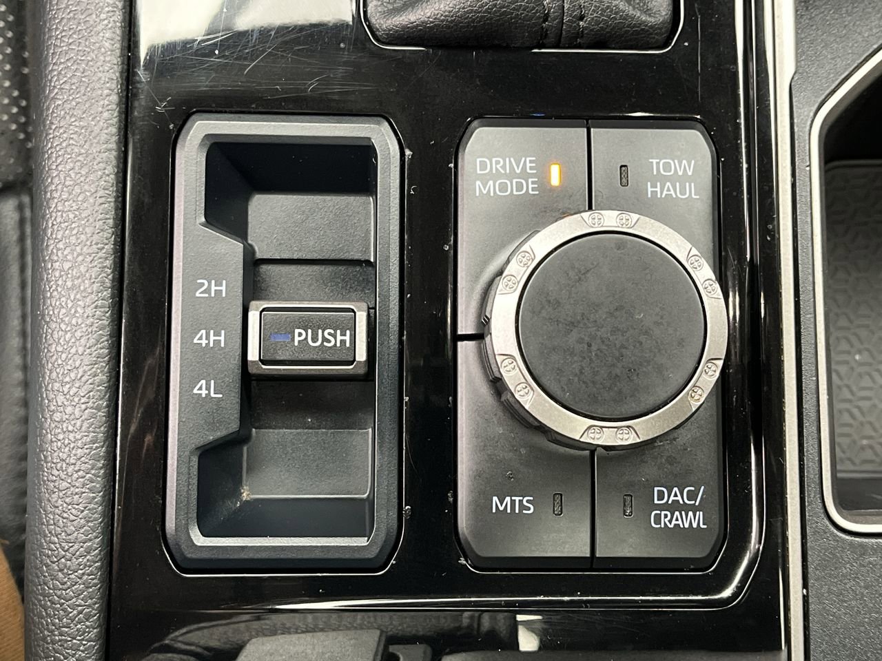 Used 2024 Toyota Tundra Limited image 18