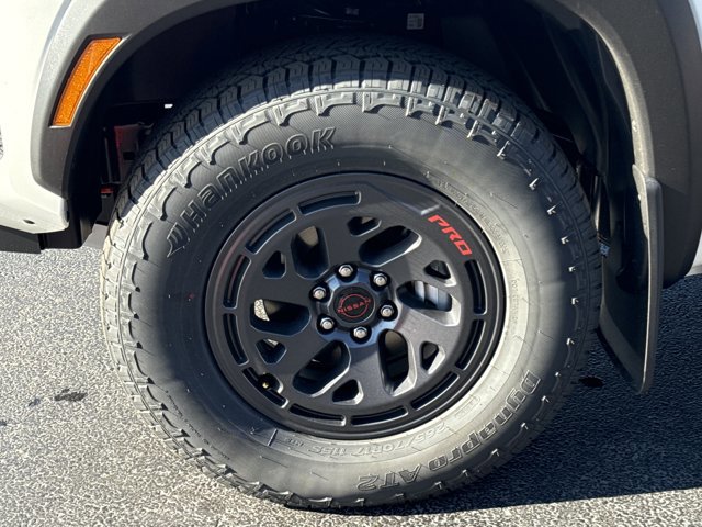 New 2026 Nissan Frontier PRO-4X w/ Pro-4x Convenience Package AWD/4WD image 14