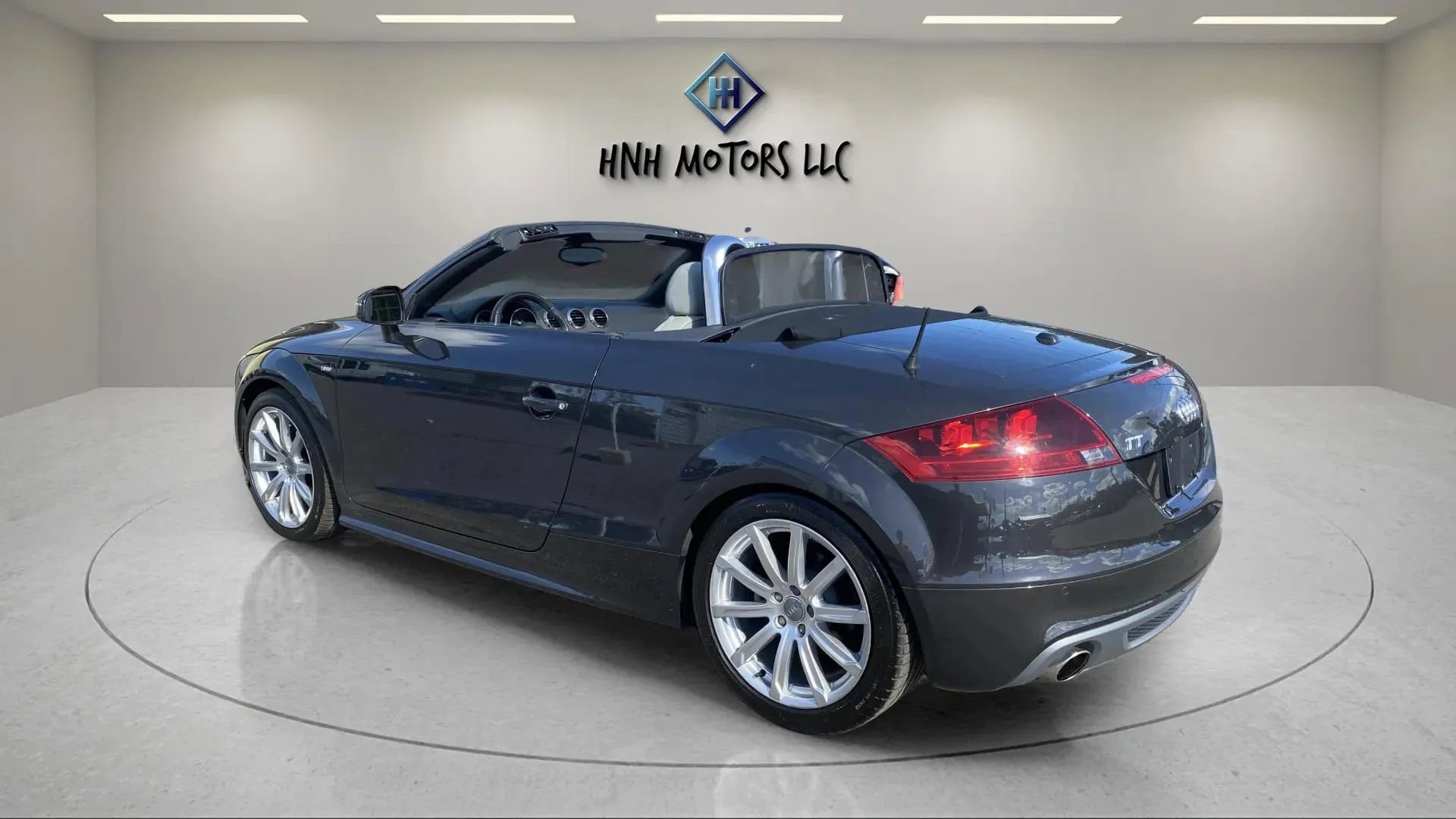 Used 2014 Audi TT 2.0T image 8