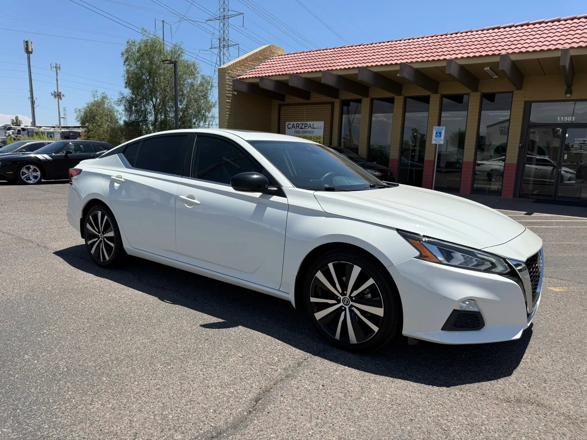 Used 2021 Nissan Altima 2.5 SR w/ SR Premium Package FWD image 13