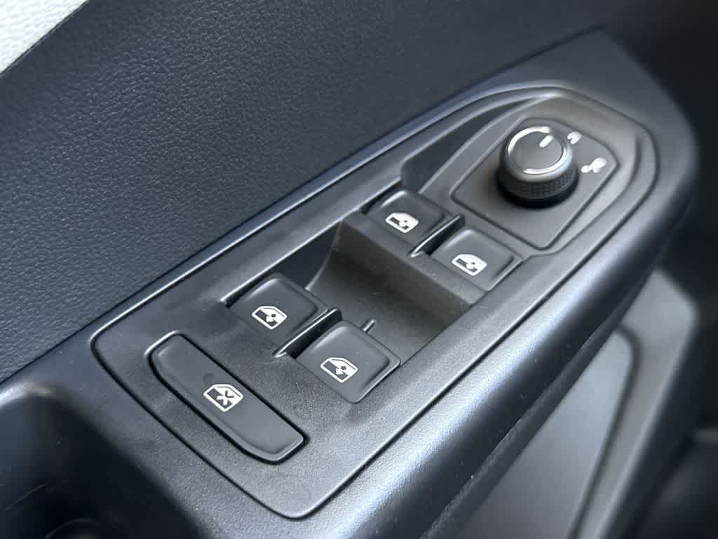 New 2026 Volkswagen Taos S FWD image 17