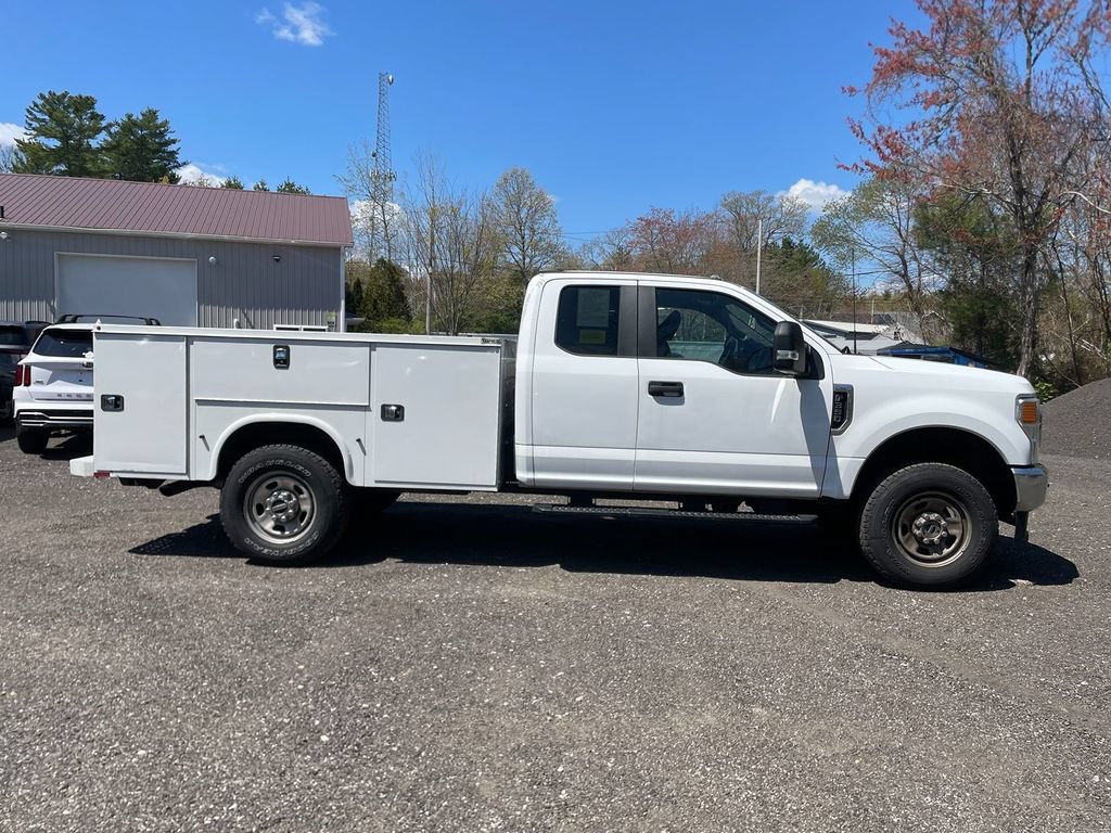 Used 2022 Ford F350 XL w/ Power Equipment Group AWD/4WD image 4