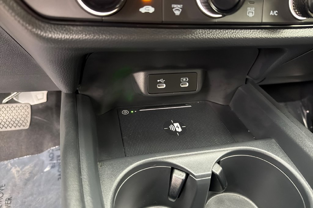 Used 2027 Honda HR-V LX image 28