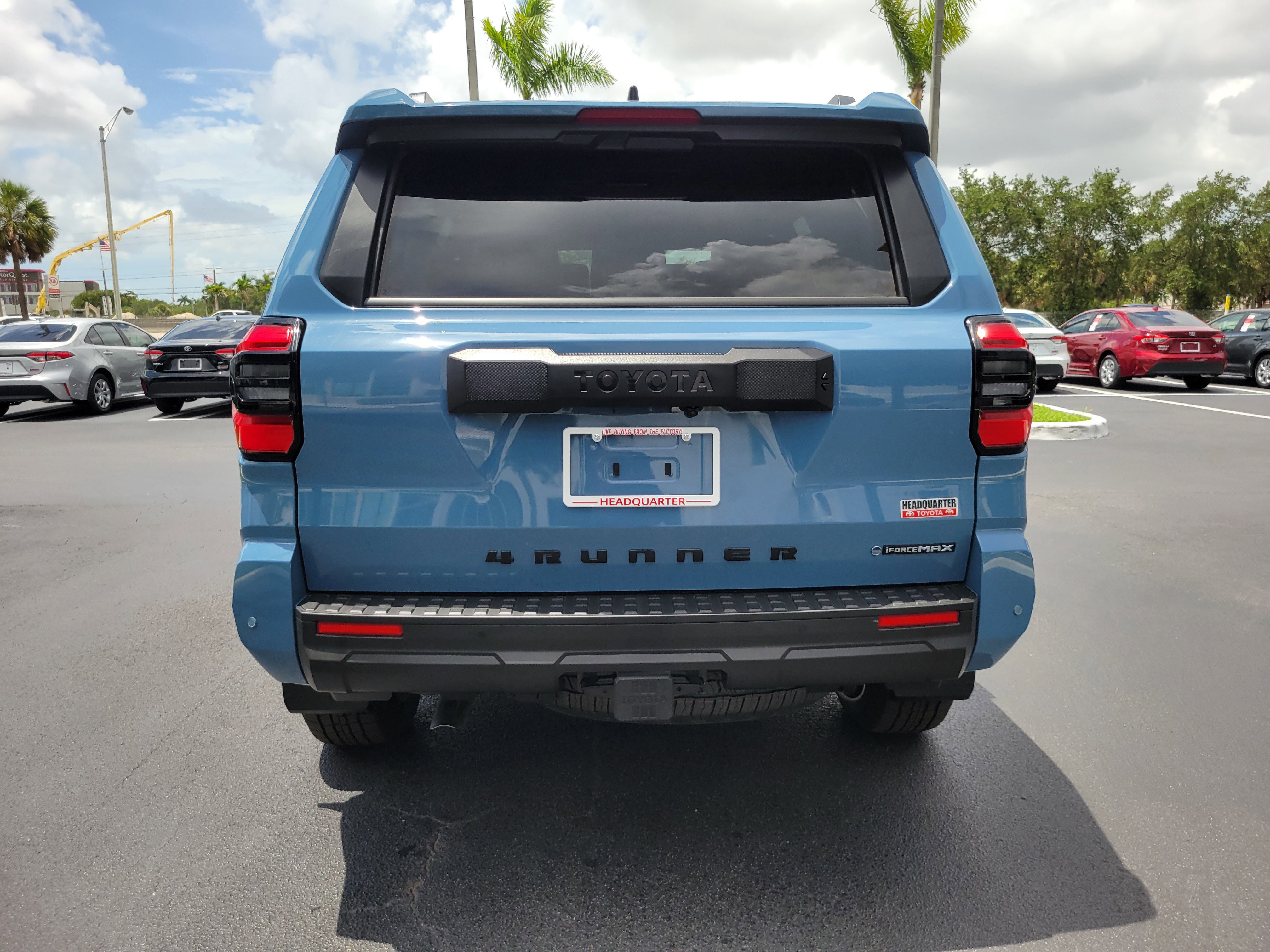 Used 2025 Toyota 4Runner 4WD image 10