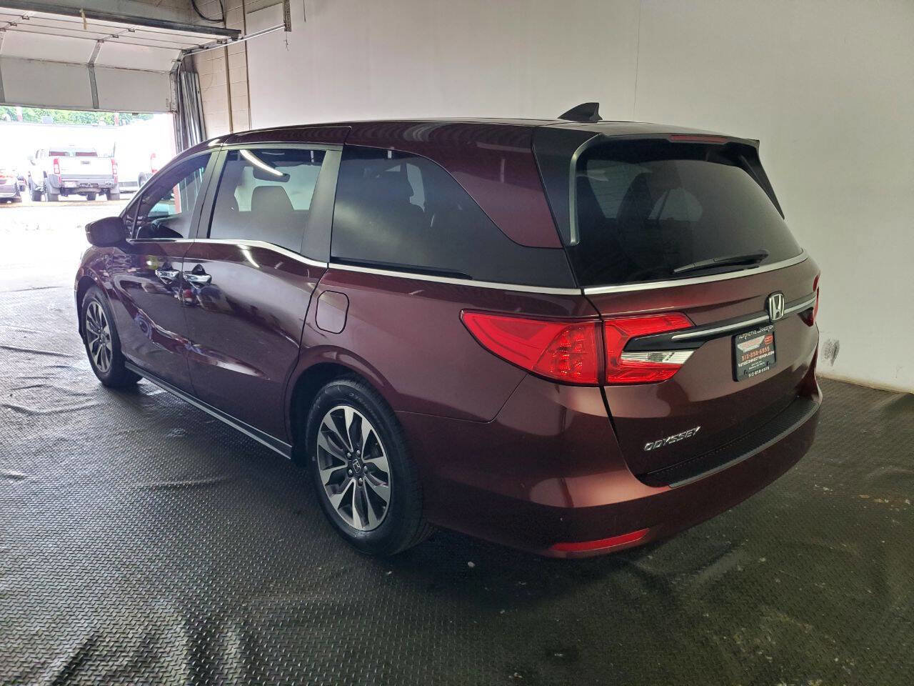 Used 2021 Honda Odyssey EX-L image 5