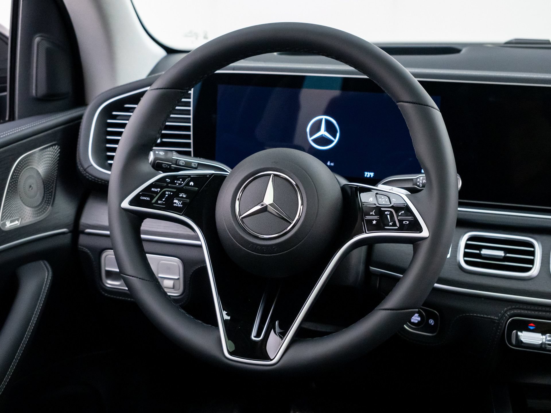 New 2026 Mercedes-Benz GLE 450 4MATIC image 11