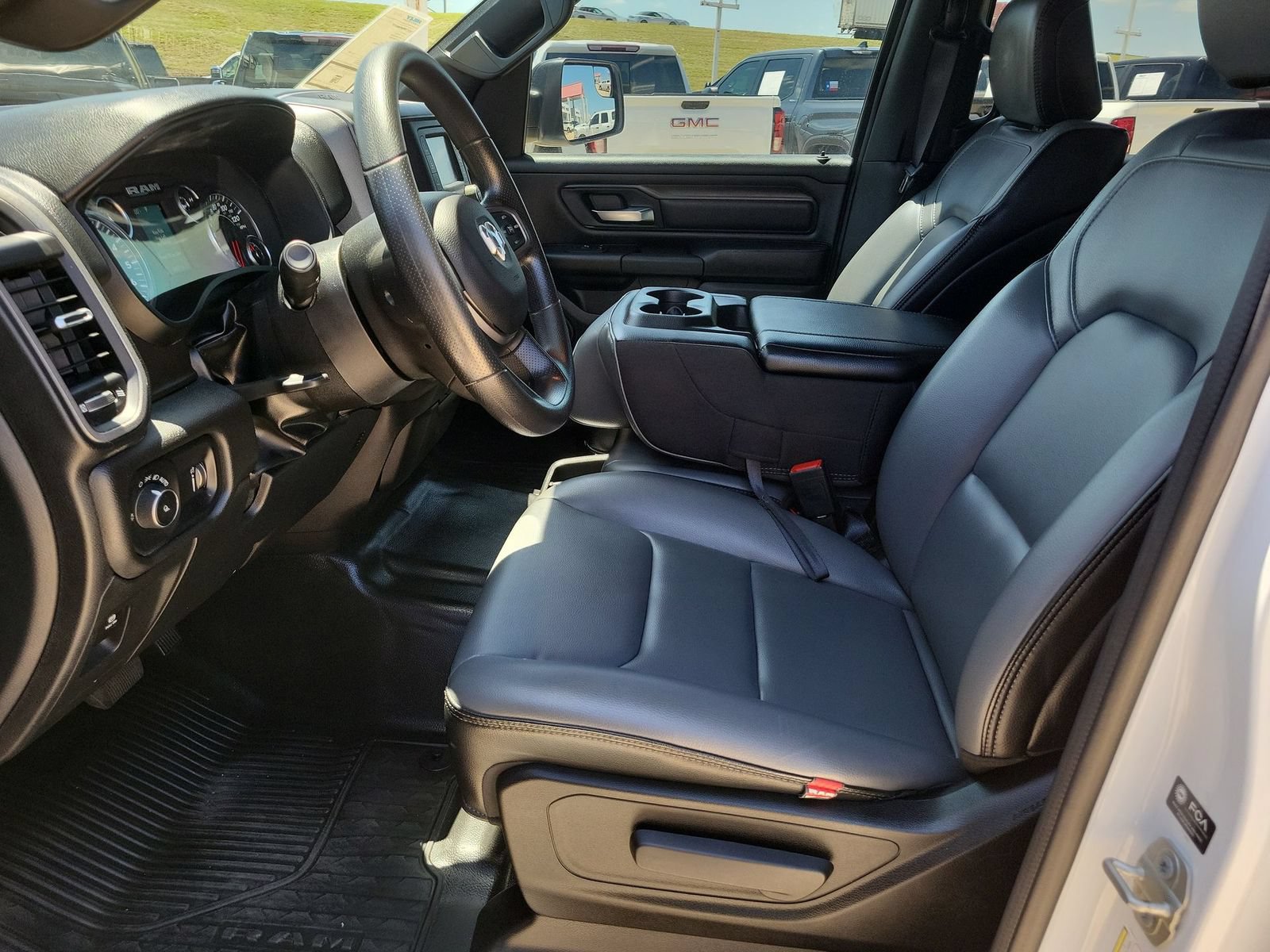 Used 2024 RAM 1500 Tradesman AWD/4WD image 18