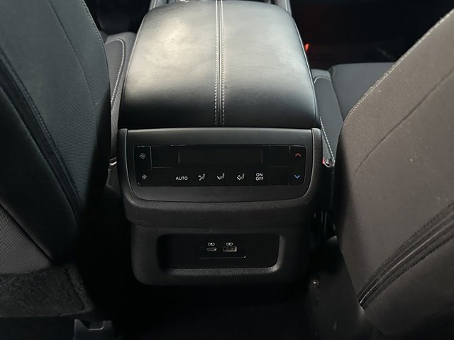 Certified 2023 Nissan Pathfinder SV w/ Black Appearance Package image 28