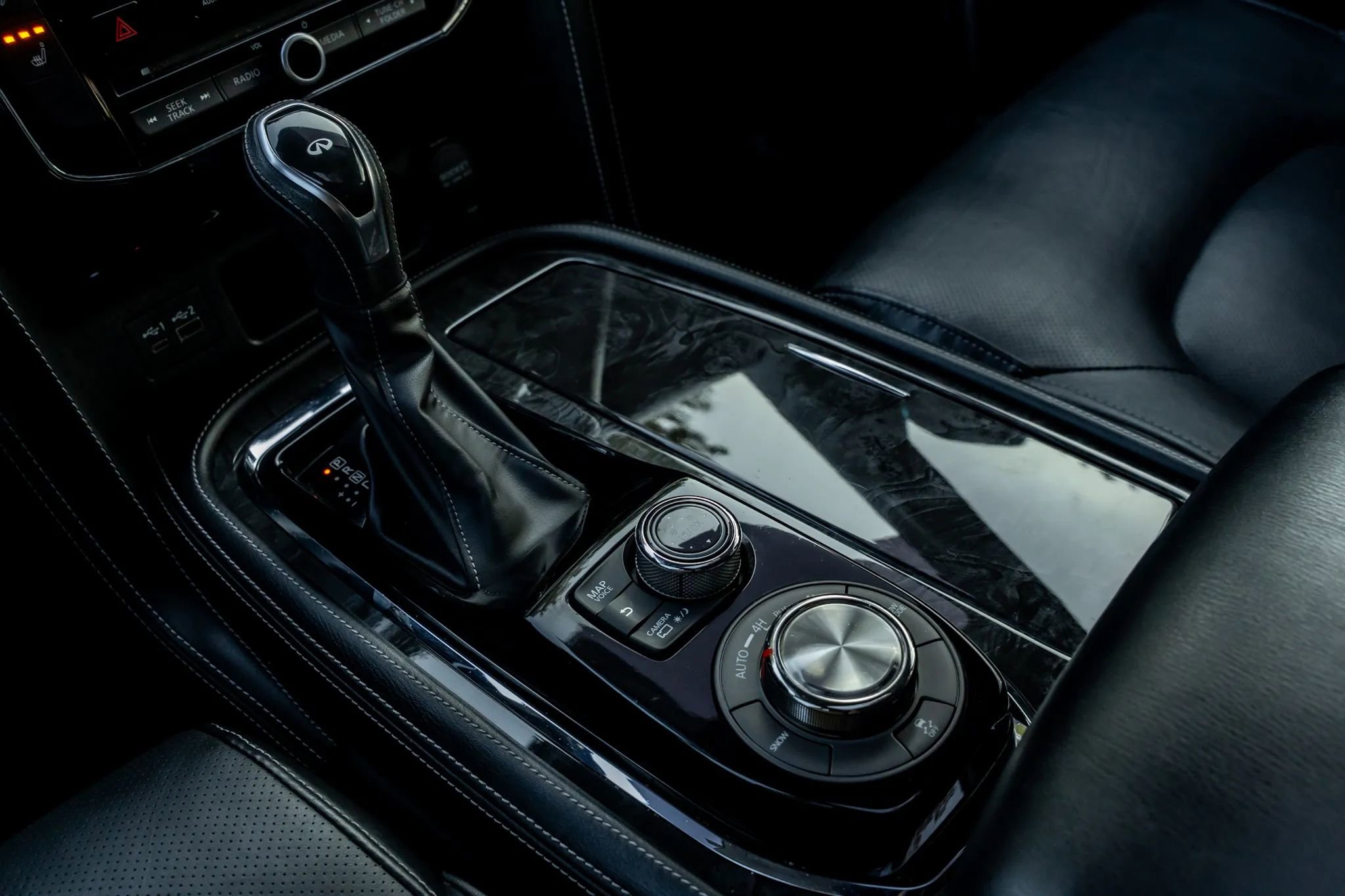 Used 2021 INFINITI QX80 Luxe w/ Cargo Package image 28