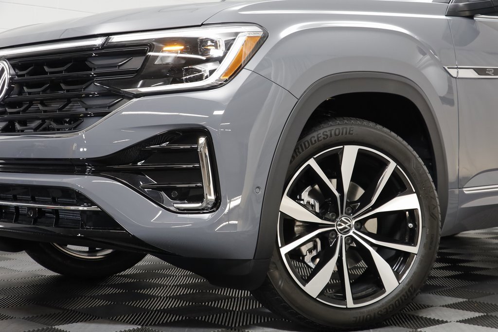 New 2026 Volkswagen Atlas SEL Premium R-Line image 3