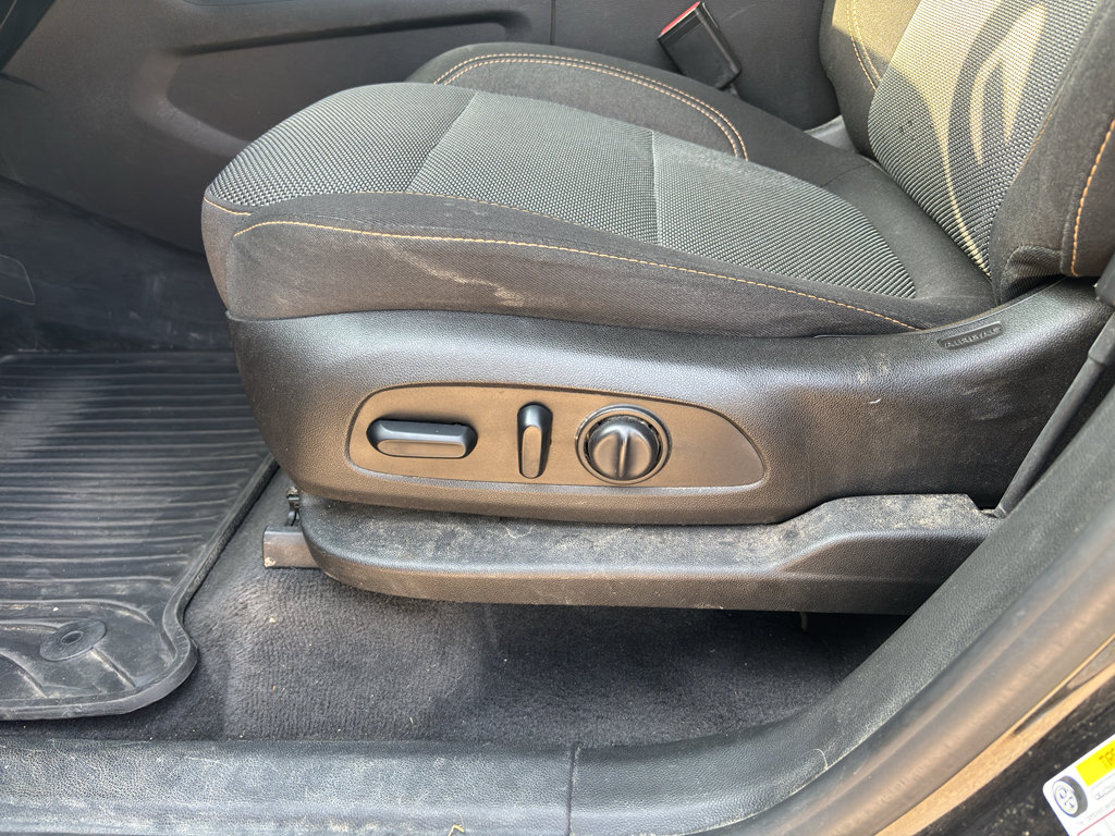 Used 2018 Chevrolet Traverse LS AWD/4WD image 4