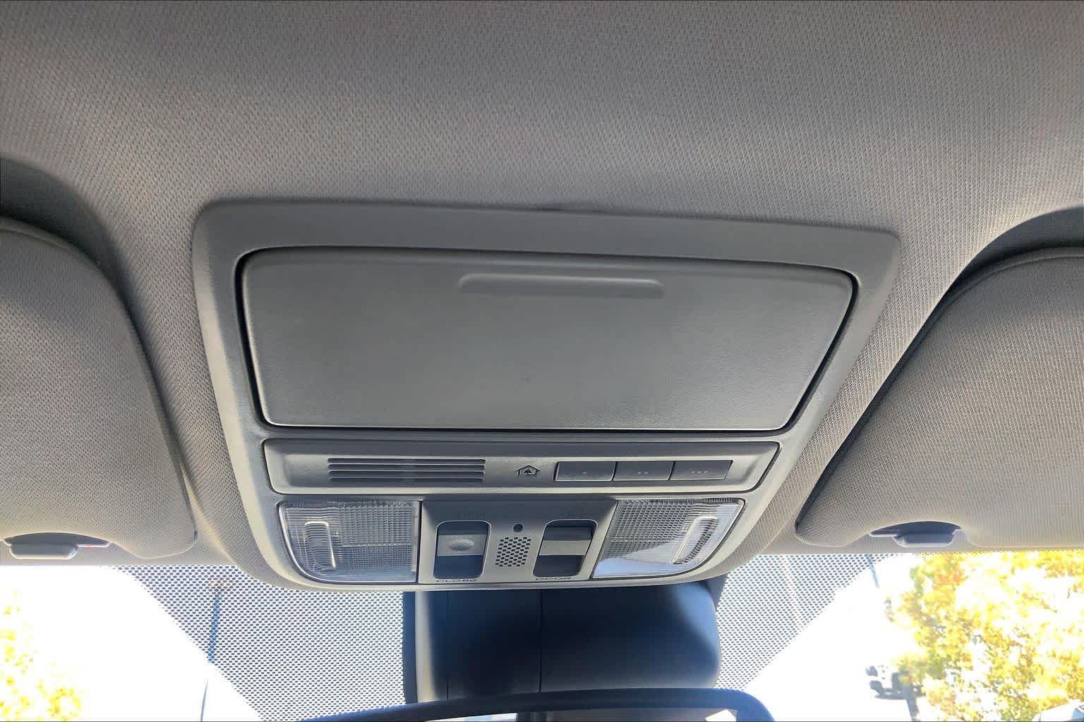 Used 2015 Honda Crosstour EX-L image 33